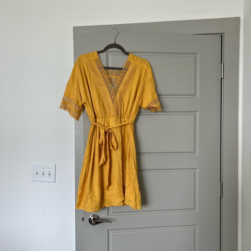 Altr’d State dress - size large - mustard